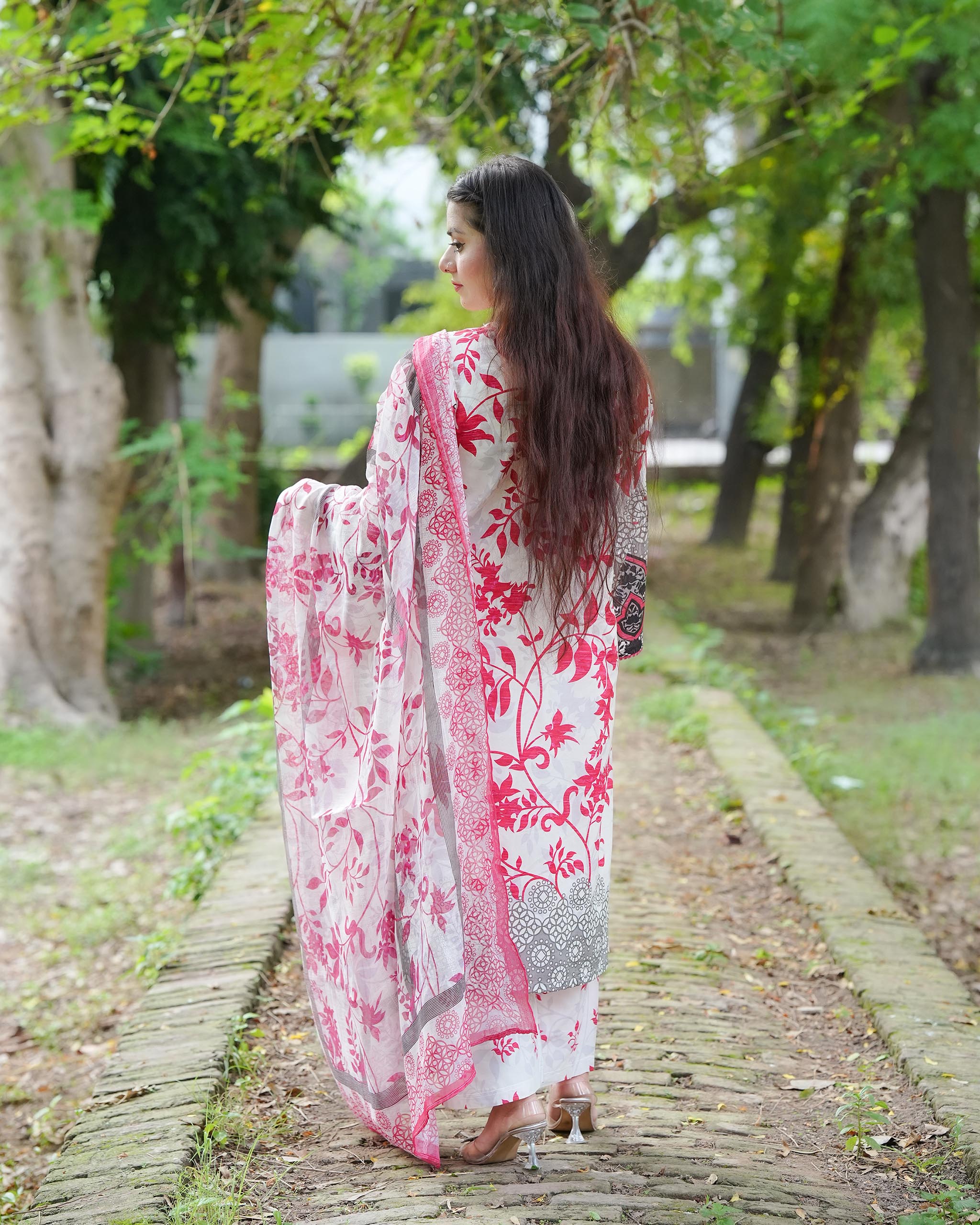 Veloria by Attirepret – Timeless Elegance in Cotton