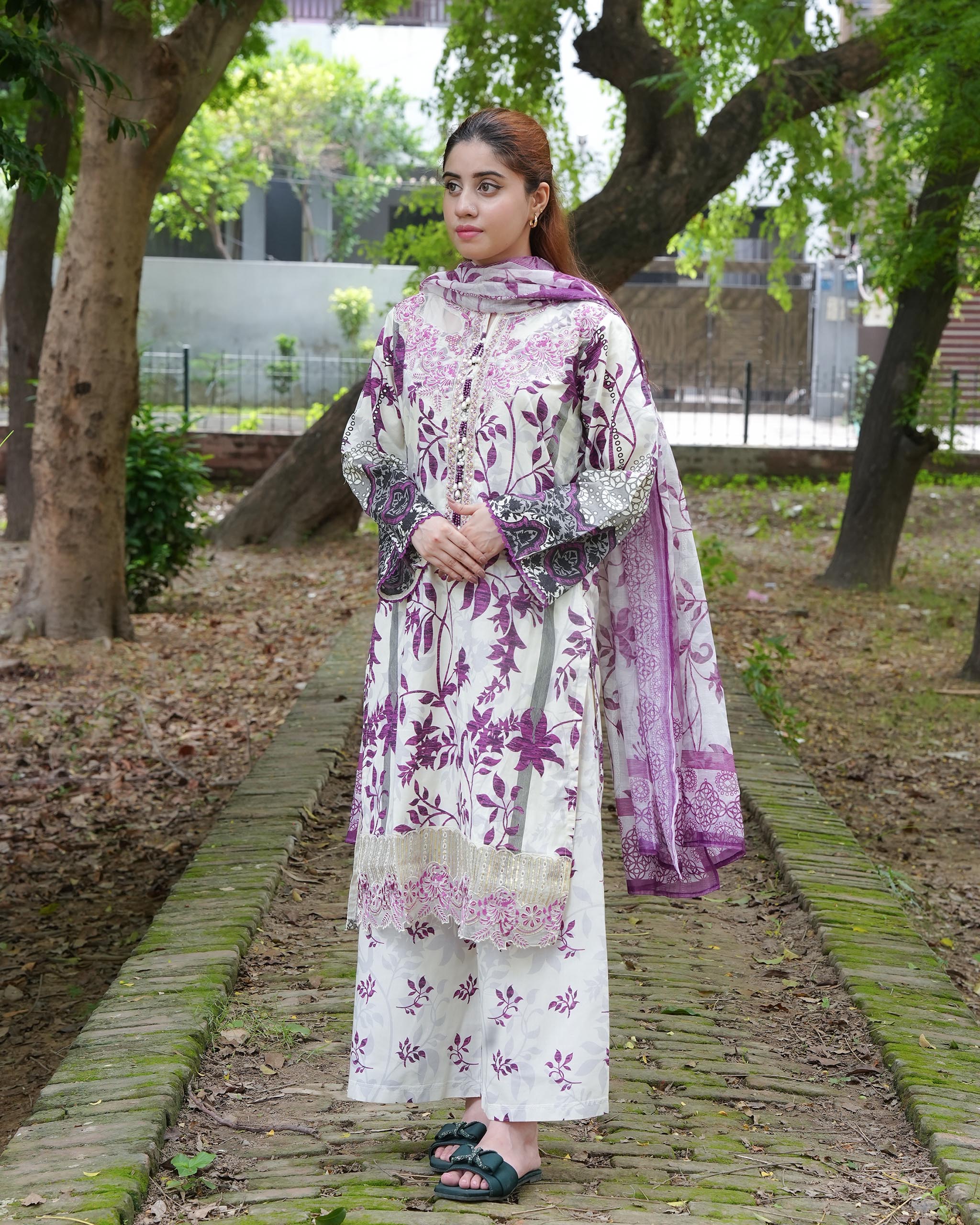 Veloria by Attirepret – A Statement of Timeless Elegance