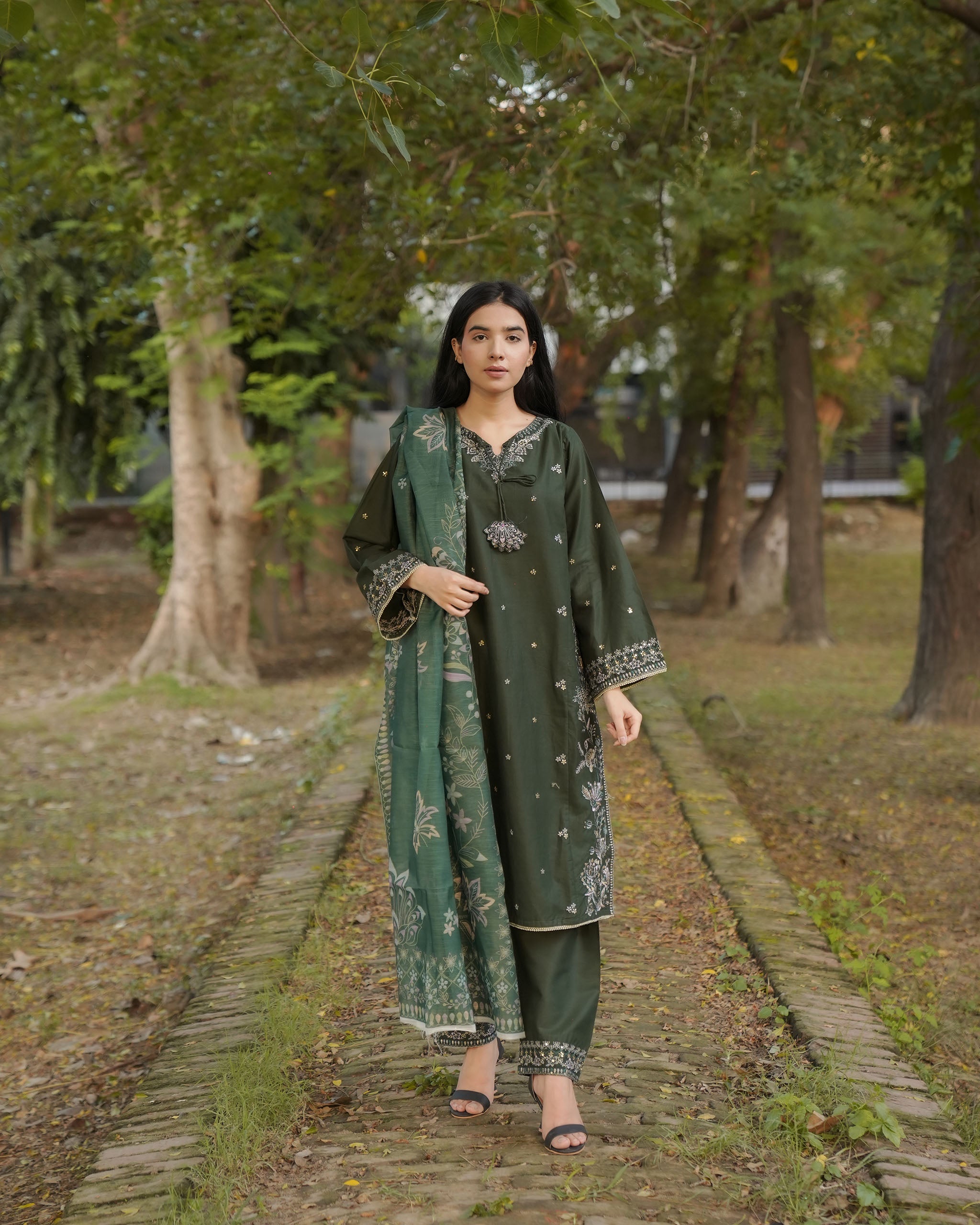 Attirepret – Deep Green Cotton 3-Piece Embroidered Suit