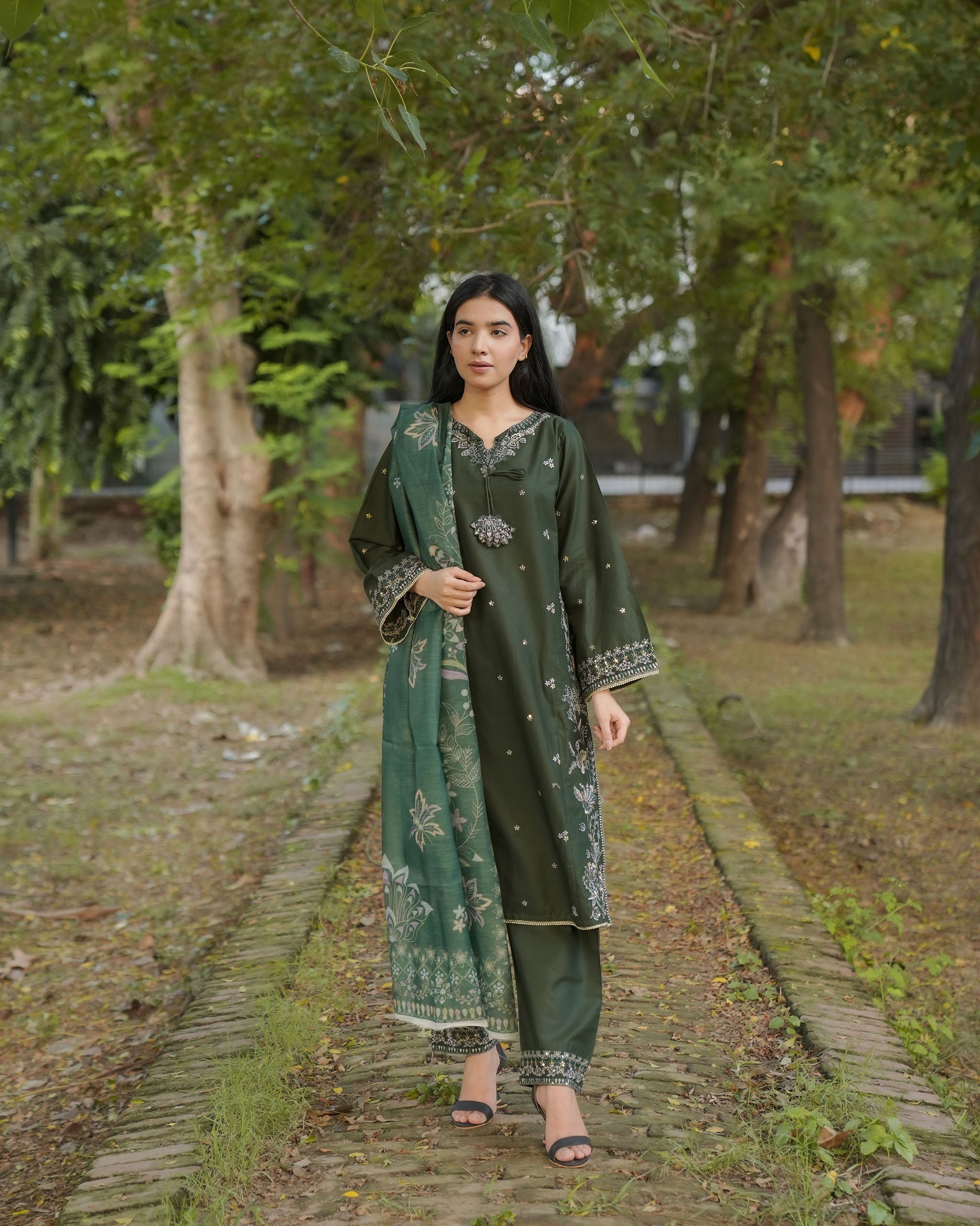 Attirepret – Deep Green Cotton 3-Piece Embroidered Suit