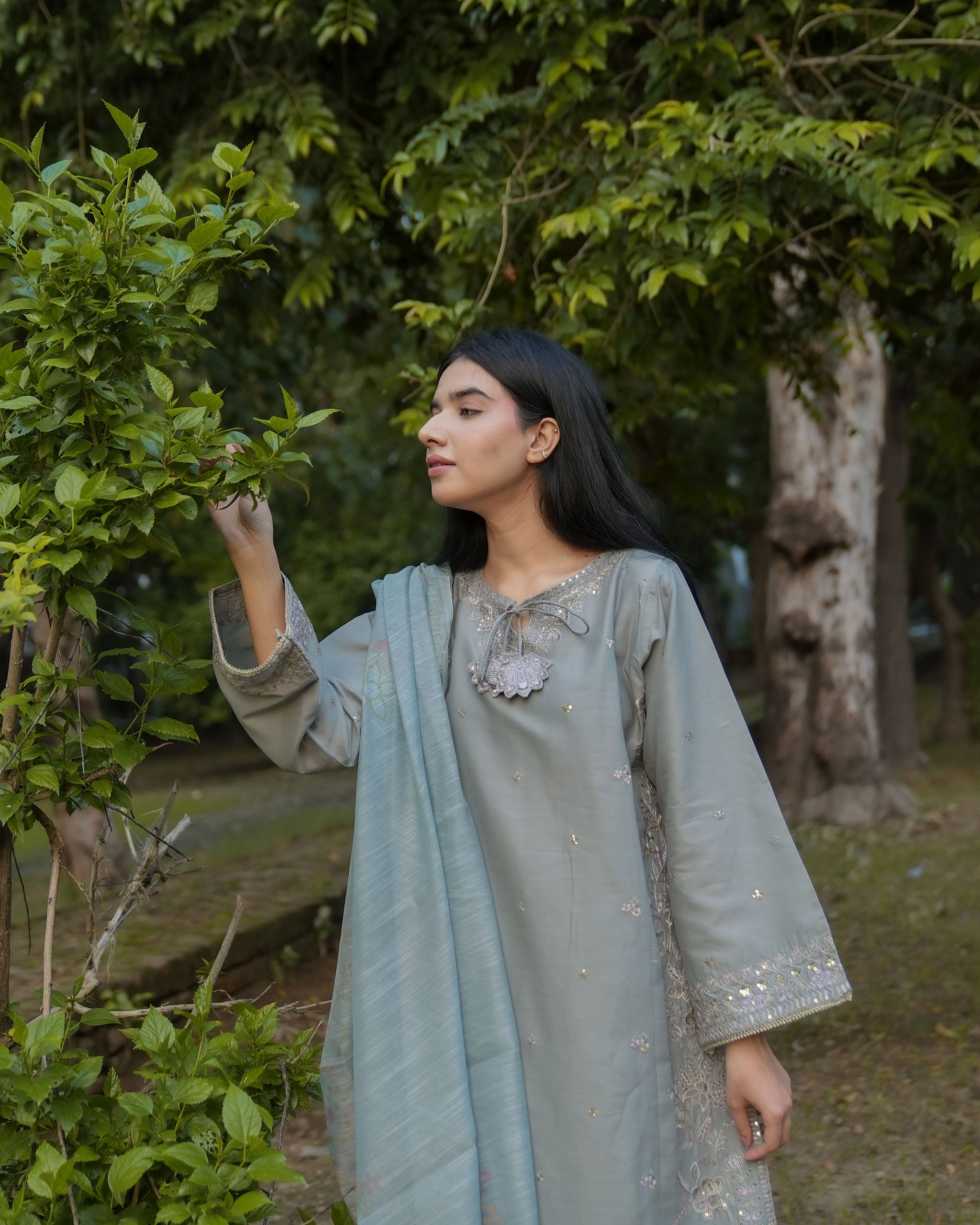 Attirepret – Gray Cotton 3-Piece Embroidered Suit