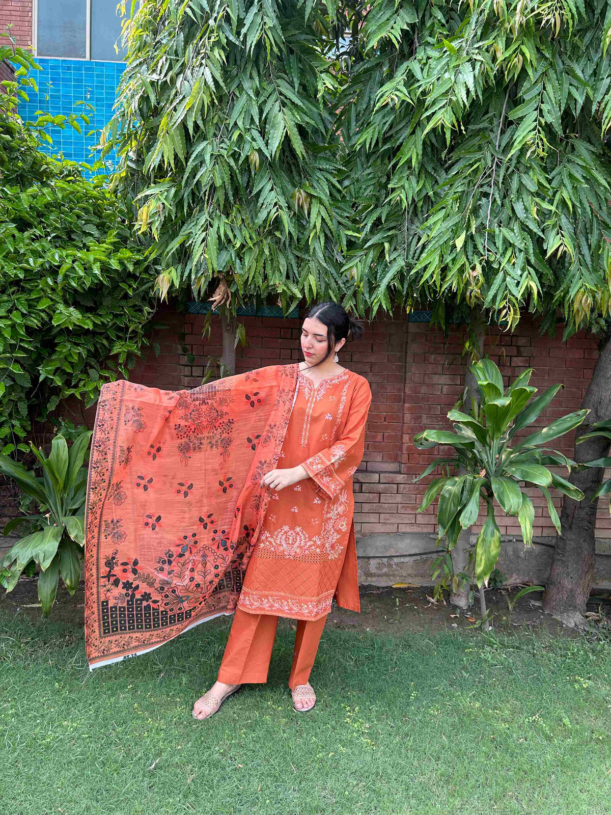 Attire Pret: Exquisite 3-Piece Viscose Embroidered Suit