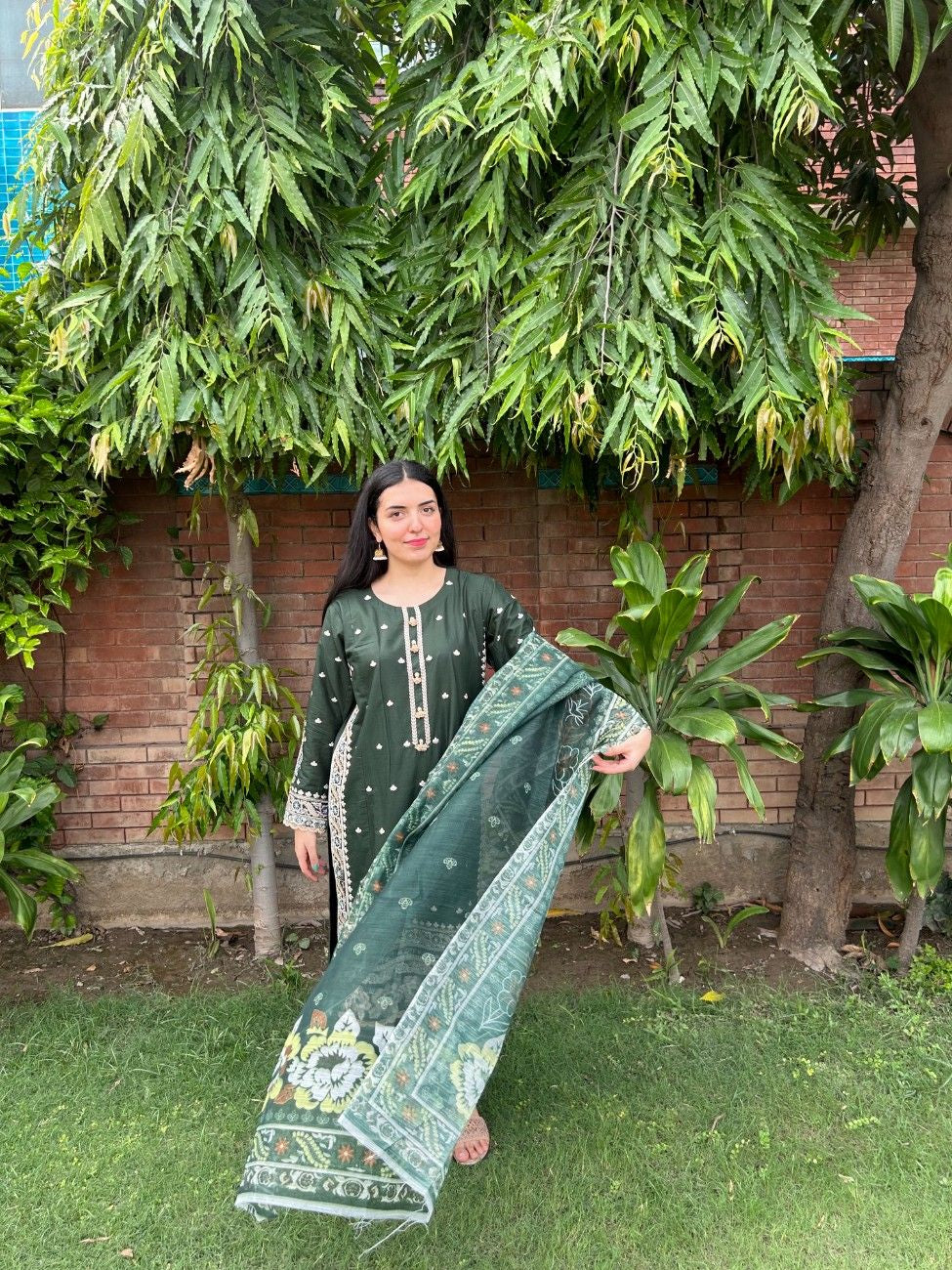 Attirepret Emerald Green Viscose Embroidered 3-Piece Cotton Suit