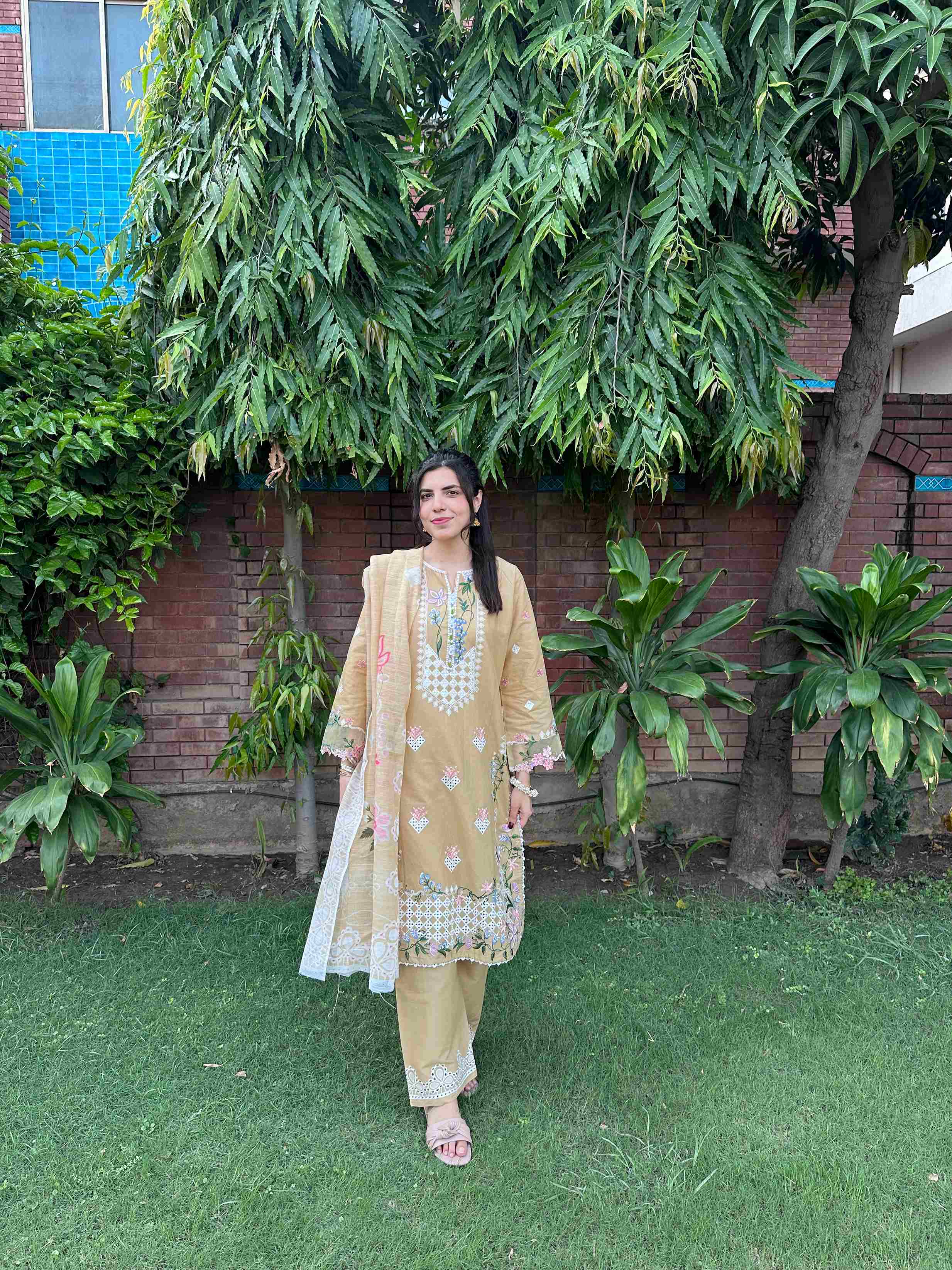 Attirepret - Exquisite Embroidered Cotton 3-Piece Suit