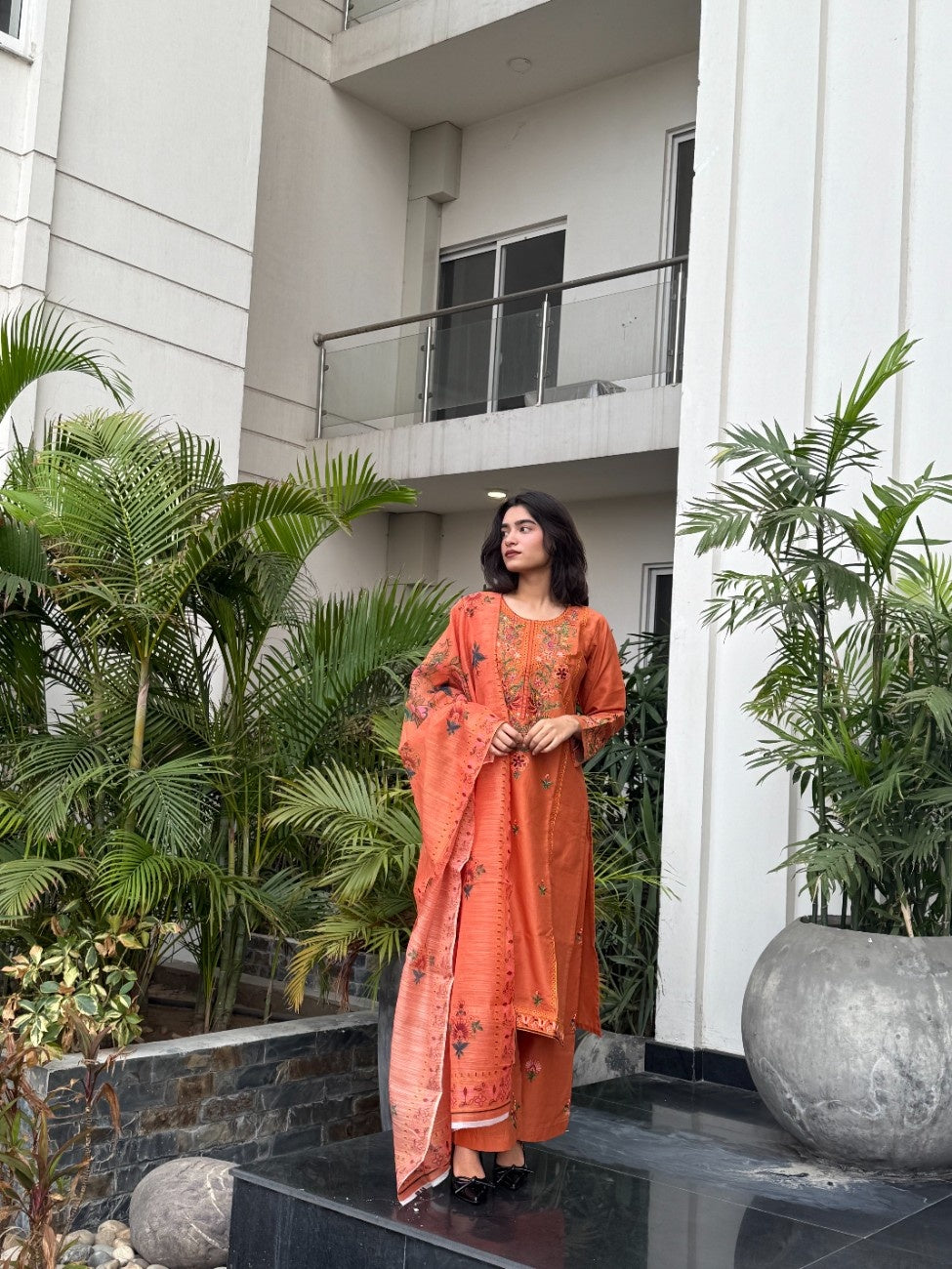 Elegant Tangerine Dream: Embroidered 3-Piece Cotton Suit