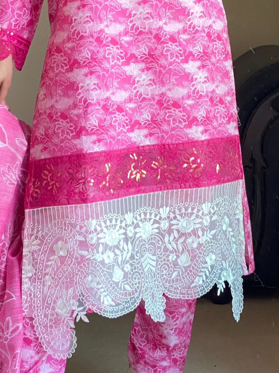 Blush Bloom – 3 Piece Printed Lawn Suit